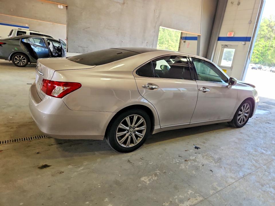 2008 Lexus Es 350 VIN JTHBJ46G182173283 COPART salvage auction — FRONT END, VA - CERT OF TITLE - SALVAGE, sold $225 on 2026-07-24 (photo 3)