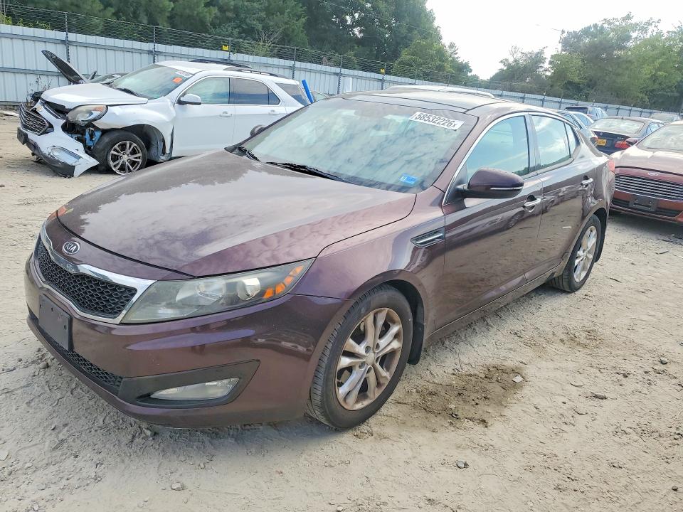 2012 Kia VIN 5XXGN4A74CG038708 COPART salvage auction — SIDE, Salvage Title, sold $750 on 2026-07-14 (photo 1)