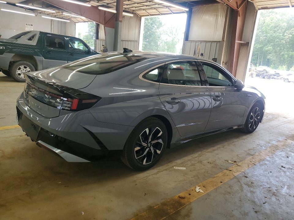 2024 Hyundai Sonata VIN KMHL64JA5RA390641 COPART salvage auction — SIDE, FL - DLR ONLY CERT OF DESTRUCTION (P), sold $5,700 on 2026-07-29 (photo 3)