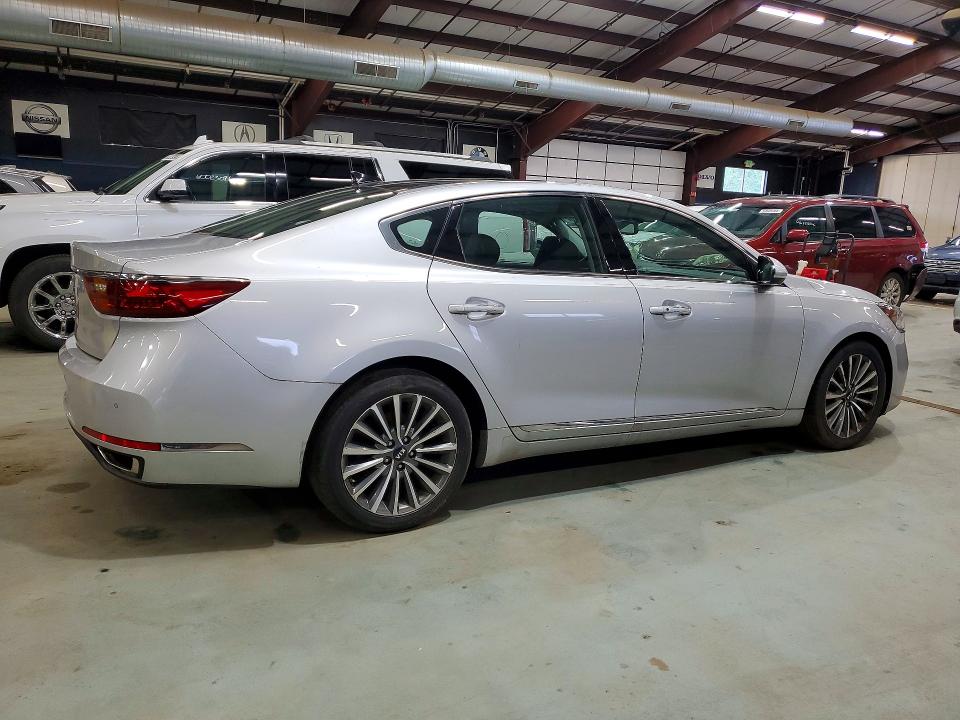 2017 Kia Cadenza VIN KNALC4J18H5089721 COPART salvage auction — MINOR DENT/SCRATCHES, Ri - Certificate Of Title (P), sold $1,000 on 2026-07-09 (photo 3)