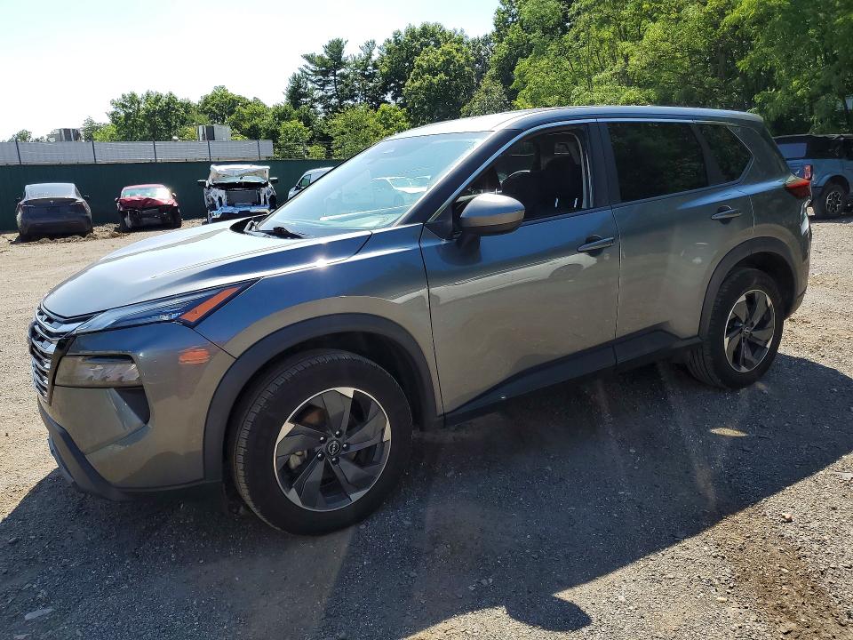 2024 Nissan Rogue VIN 5N1BT3BB5RC700250 COPART salvage auction — NORMAL WEAR, IN - CERTIFICATE OF TITLE (P), sold $10,900 on 2026-08-03 (photo 1)