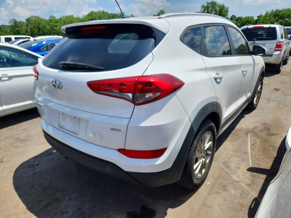 2017 Hyundai Tucson VIN KM8J3CA42HU552453 COPART salvage auction — VANDALISM, Ct - Cert Of Title-Salvage, sold $3,150 on 2026-07-31 (photo 3)