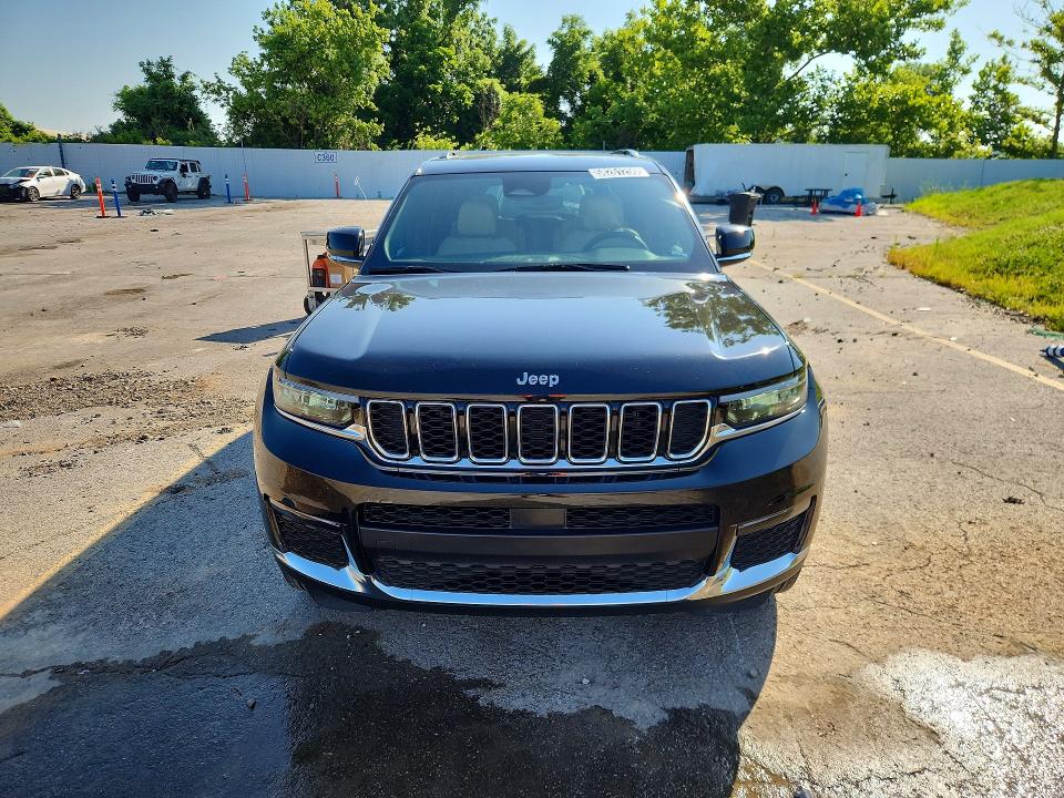 2024 Jeep Grand cherokee l VIN 1C4RJKBG7R8921219 COPART salvage auction — MINOR DENT/SCRATCHES, MO - CERTIFICATE OF TITLE, sold $22,500 on 2026-07-16 (photo 5)