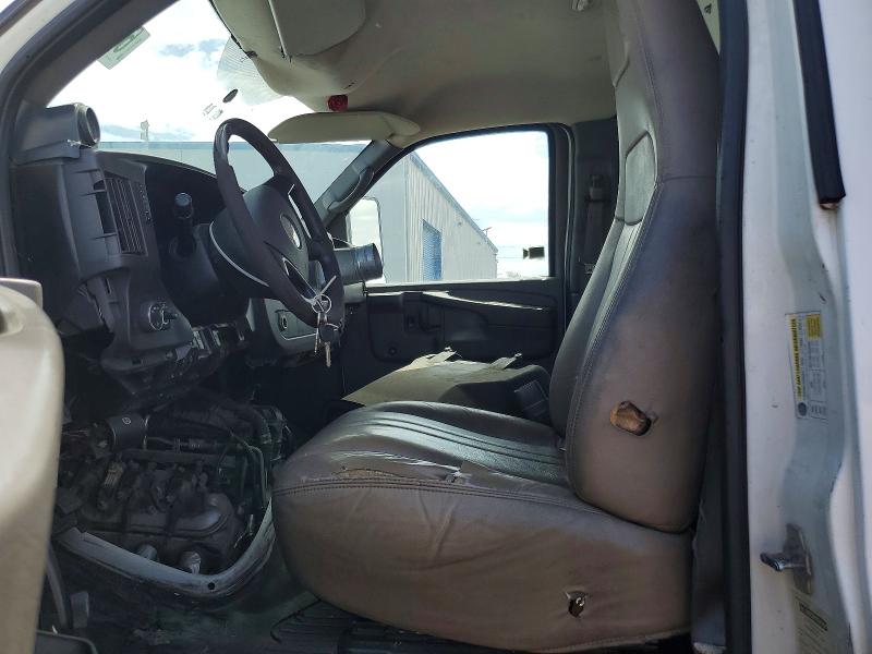 2010 Gmc Savana VIN 1GD1G2AAXA1902407 COPART salvage auction — MECHANICAL, Az - Certificate Of Title, sold $650 on 2026-08-02 (photo 7)