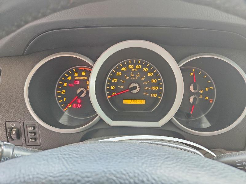 2006 Toyota 4runner VIN JTEZU17R160075512 COPART salvage auction — VANDALISM, CA - SALVAGE CERTIFICATE, sold $2,850 on 2026-07-27 (photo 9)
