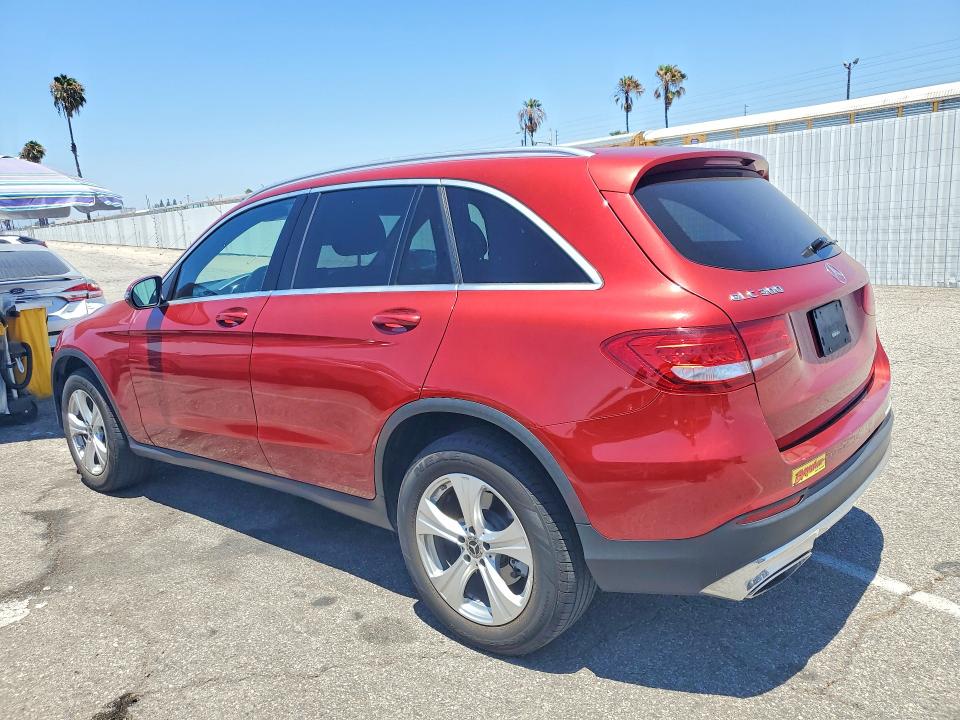 2018 Mercedes-benz Glc VIN WDC0G4JBXJV097838 COPART salvage auction — NORMAL WEAR, Ca - Dis/Dlr/Exp App For Dup Clean, sold $3,200 on 2026-07-17 (photo 2)