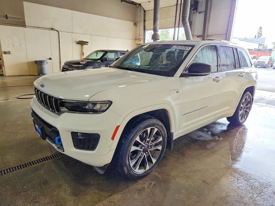 2022 Jeep Cherokee VIN 1C4RJYD60N8764781 COPART salvage auction — MINOR DENT/SCRATCHES, Ct - Clean Title, sold $9,200 on 2026-07-21 (photo 1)