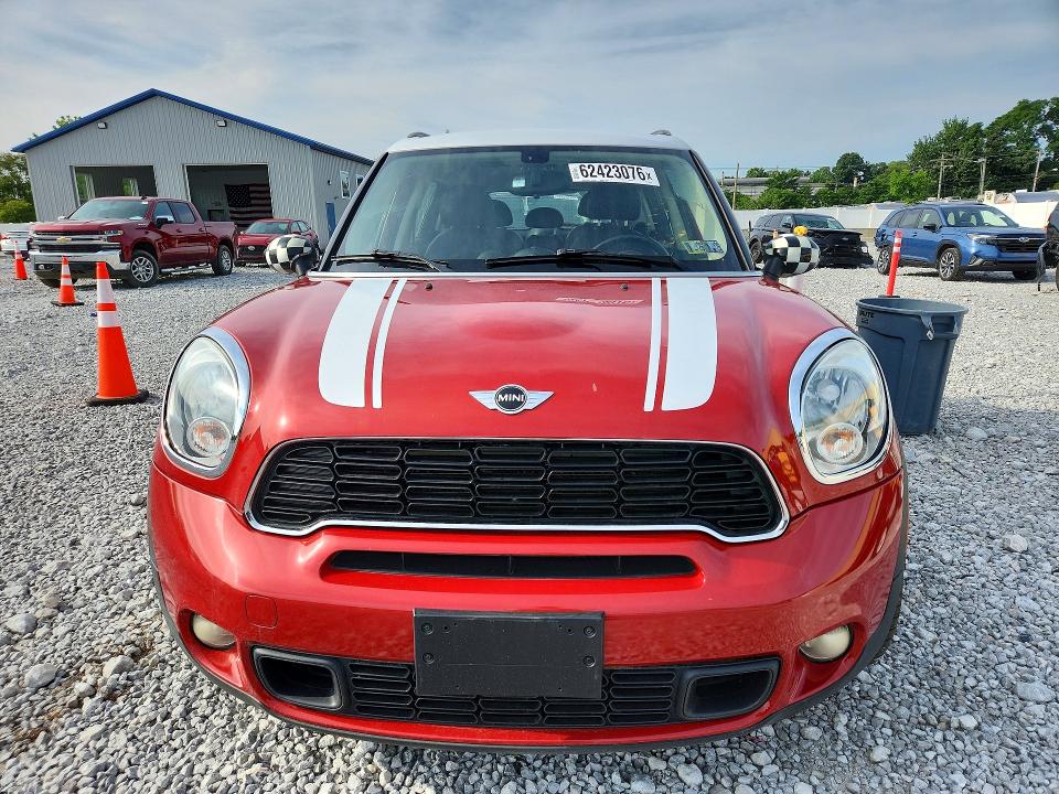 2013 Mini Cooper VIN WMWZC5C56DWP32457 COPART salvage auction — NORMAL WEAR, Va - Certificate Of Title, sold $450 on 2026-08-11 (photo 5)