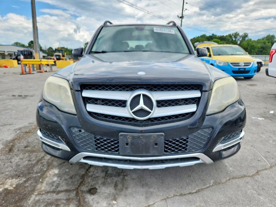 2013 Mercedes-benz VIN WDCGG5HB1DG024800 COPART salvage auction — MINOR DENT/SCRATCHES, Mt - Certificate Of Title (P), sold $1,500 on 2026-07-28 (photo 5)