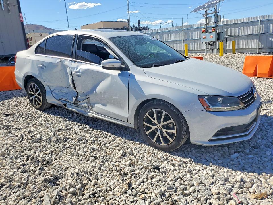 2017 Volkswagen Jetta VIN 3VWDB7AJ2HM380427 COPART salvage auction — SIDE, NV - SALVAGE TITLE, sold $1,400 on 2026-08-03 (photo 4)