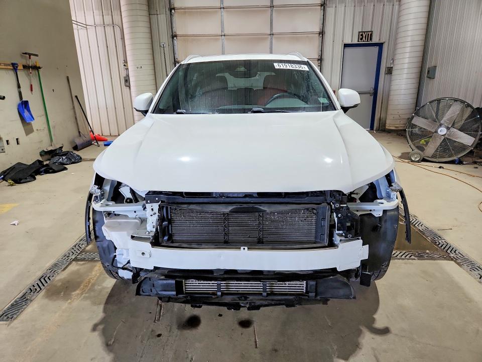 2019 Volvo Xc40 VIN YV4162UK2K2127783 COPART salvage auction — FRONT END, Pa - Certificate Of Salvage, sold $8,400 on 2026-08-03 (photo 5)