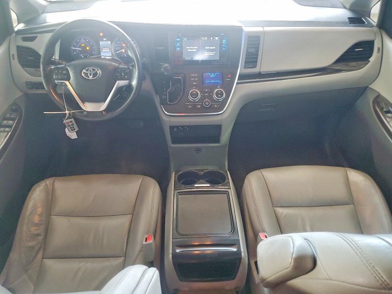 2017 Toyota Sienna VIN 5TDDZ3DC2HS173332 COPART salvage auction — MINOR DENT/SCRATCHES, Va - Certificate Of Title, sold $6,300 on 2026-07-27 (photo 8)