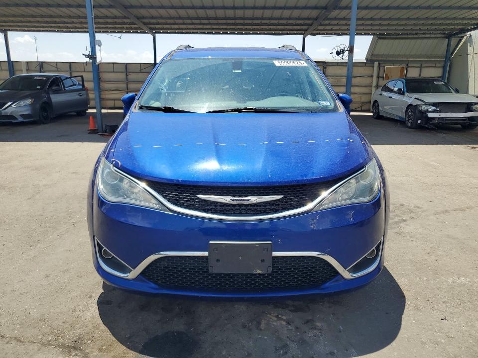 2019 Chrysler Pacifica VIN 2C4RC1FG5KR629710 COPART salvage auction — REAR END, TX - SALVAGE VEHICLE TITLE, sold $1,950 on 2026-07-31 (photo 5)