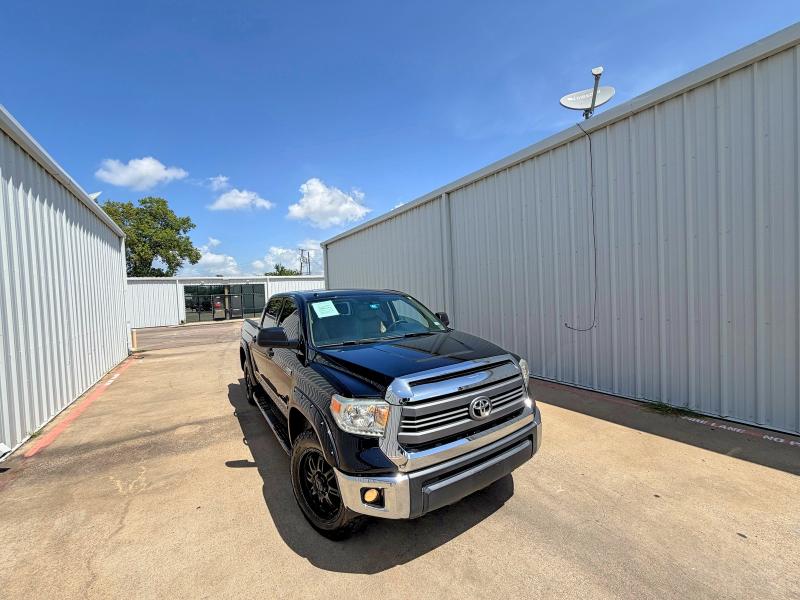 2014 Toyota Tundra VIN 5TFDW5F15EX407145 COPART salvage auction — MINOR DENT/SCRATCHES, TX - CERTIFICATE OF TITLE (P), sold $175 on 2026-07-20 (photo 1)