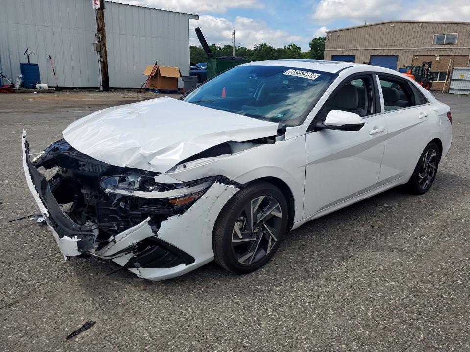 2025 Hyundai Elantra VIN KMHLN4DJ2SU166259 COPART salvage auction — FRONT END, FL - CERT OF TITLE SLVG REBUILDABLE (P), sold $6,500 on 2026-07-13 (photo 1)