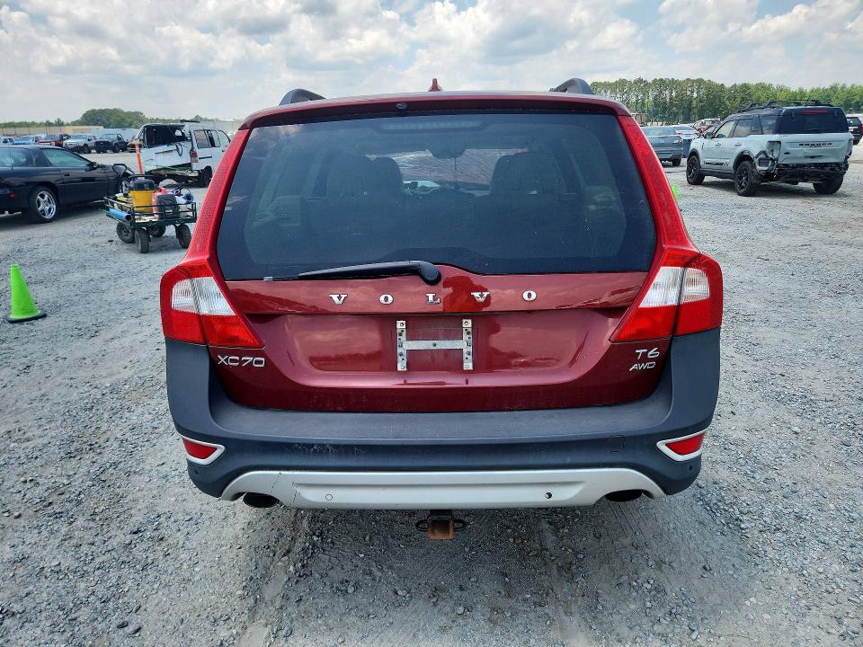2013 Volvo Xc70 VIN YV4902BZ0D1166787 COPART salvage auction — FRONT END, SC - DEALER ONLY SALVAGE TITLE, sold $200 on 2026-07-27 (photo 6)