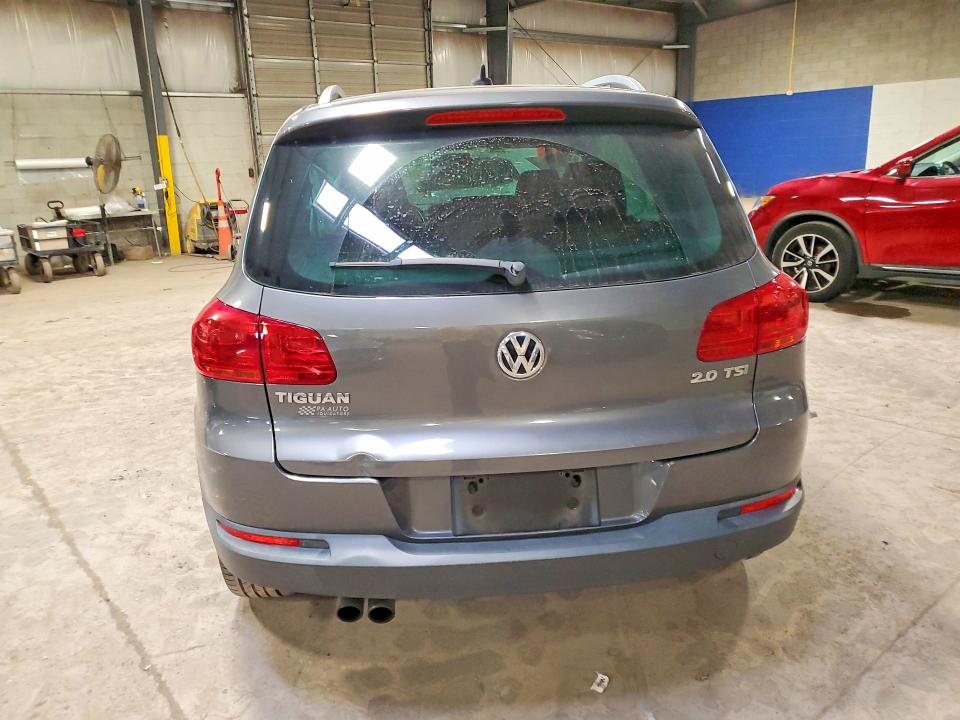 2013 Volkswagen Tiguan VIN WVGAV3AX7DW592613 COPART salvage auction — FRONT END, Salvage Title, sold $15 on 2026-08-10 (photo 6)