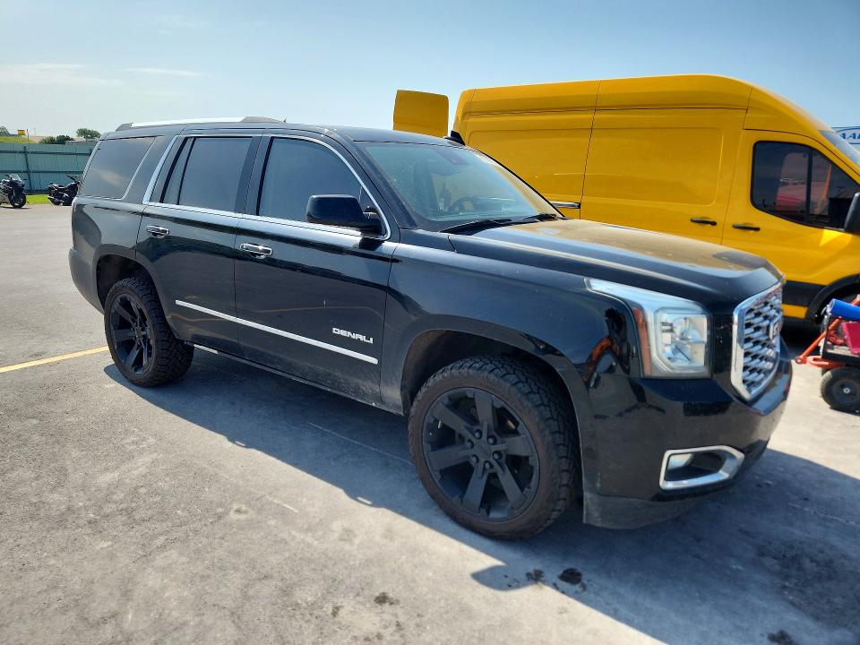 2020 Gmc Yukon VIN 1GKS2CKJ2LR152604 COPART salvage auction — HAIL, Ok - Certificate Of Title, sold $13,000 on 2026-08-19 (photo 4)