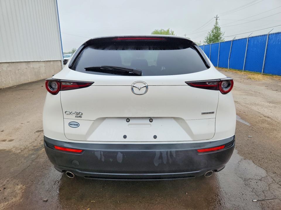 2025 Mazda Cx-30 VIN 3MVDMBCM2SM764253 COPART salvage auction — NORMAL WEAR, NB - CLEAN TITLE (P), sold $25,000 on 2026-08-26 (photo 6)