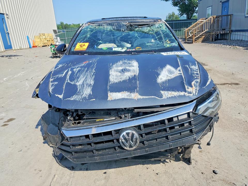 2021 Volkswagen Jetta VIN 3VWC57BU7MM070201 COPART salvage auction — ROLLOVER, Pa - Certificate Of Salvage, sold $400 on 2026-08-19 (photo 5)