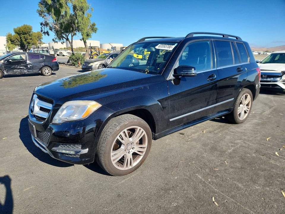 2015 Mercedes-benz VIN WDCGG5HB5FG402703 COPART salvage auction — FRONT END, Ca - Salvage Certificate, sold $3,300 on 2026-08-03 (photo 1)