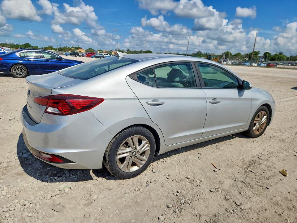2019 Hyundai Elantra VIN KMHD84LF1KU738978 COPART salvage auction — MINOR DENT/SCRATCHES, Fl - Certificate Of Title, sold $2,550 on 2026-07-07 (photo 3)
