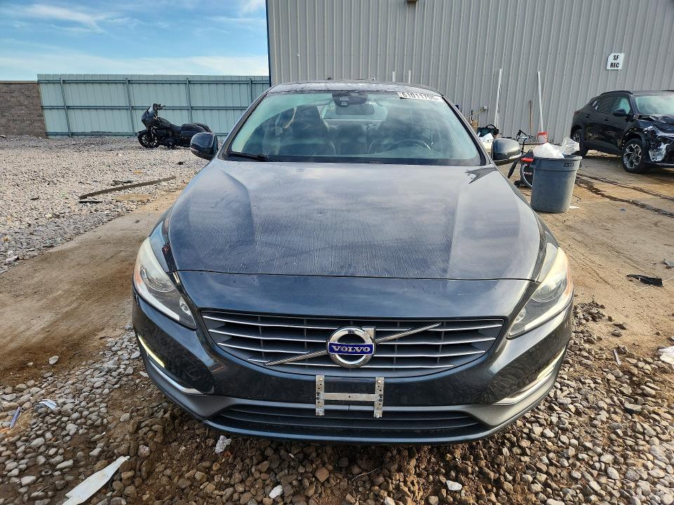 2015 Volvo S60 VIN YV140MFCXF1311622 COPART salvage auction — HAIL, Wi - Certificate Of Title, sold $975 on 2026-08-10 (photo 5)