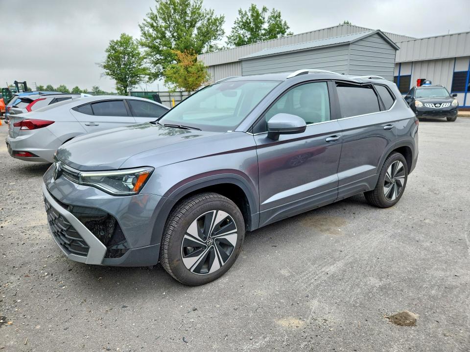 2026 Volkswagen Taos VIN 3VVUC7B26TM035323 COPART salvage auction — ROOF, LA - CERTIFICATE OF TITLE, sold $13,400 on 2026-07-20 (photo 1)