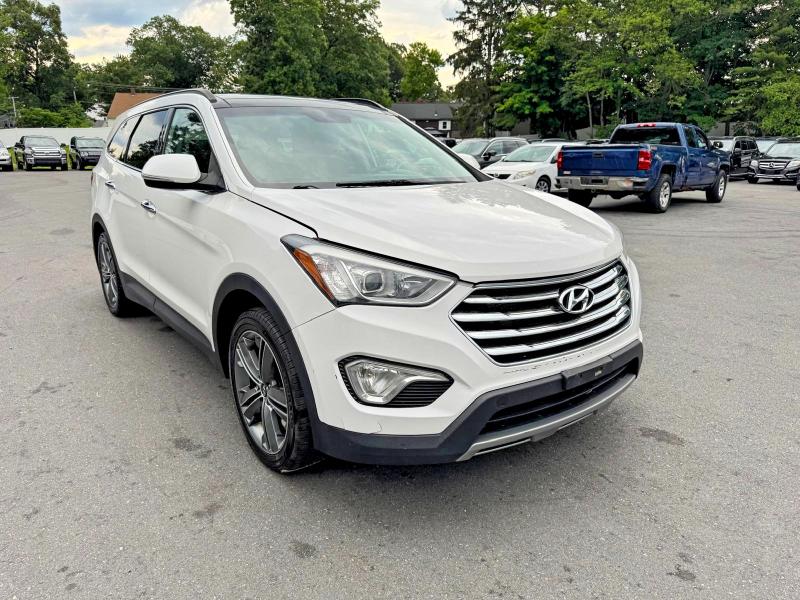 2015 Hyundai Santa fe VIN KM8SRDHF1FU129750 COPART salvage auction — MINOR DENT/SCRATCHES, NH - CERTIFICATE OF TITLE, sold $3,500 on 2026-07-08 (photo 4)