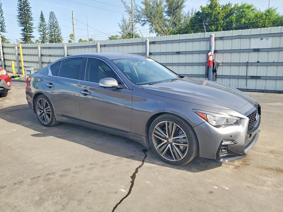 2015 Infiniti Q50 VIN JN1BV7AP5FM332860 COPART salvage auction — MINOR DENT/SCRATCHES, Salvage Title, sold $1,000 on 2026-07-27 (photo 4)