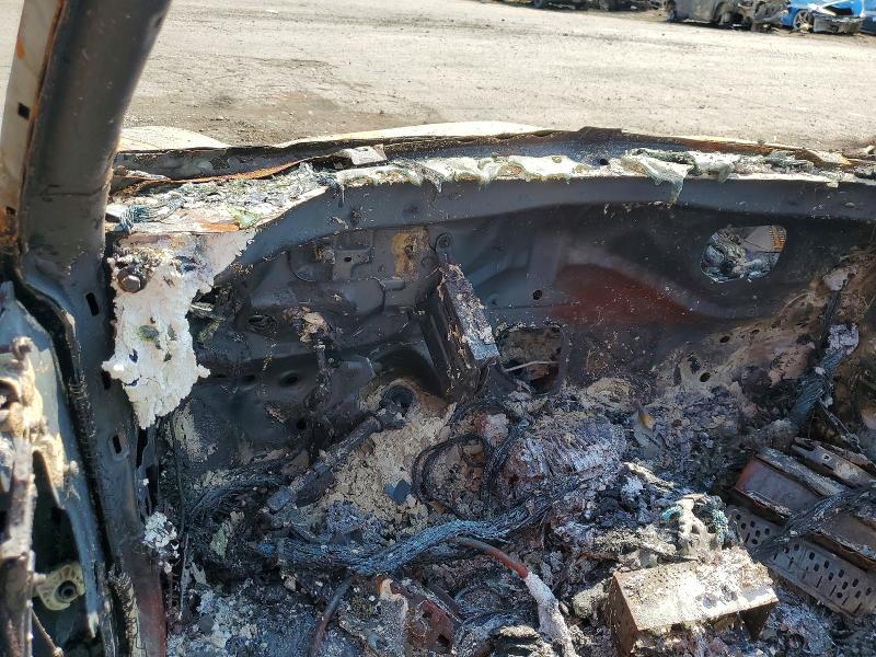 2011 Mini Cooper VIN WMWZF3C50BT188502 COPART salvage auction — BURN, Wa - Bill Of Sale-Parts Only, sold $50 on 2026-08-28 (photo 9)