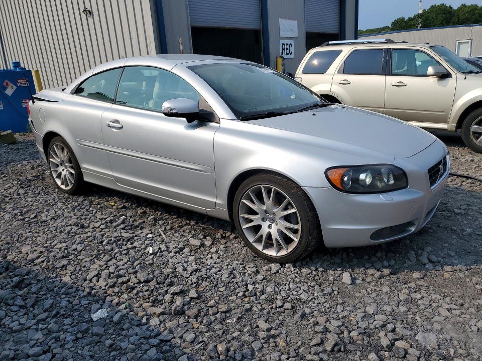 2008 Volvo C70 VIN YV1MC67208J044423 COPART salvage auction — REAR END, Pa - Certificate Of Salvage, sold $2 on 2026-08-05 (photo 4)