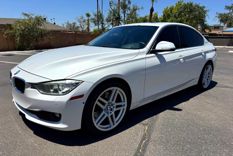 2013 BMW 1er VIN WBA3F9C57DF484398 COPART salvage auction — NORMAL WEAR, Mt - Manufacturer's Buy Back (P), sold $5,200 on 2026-07-29 (photo 2)