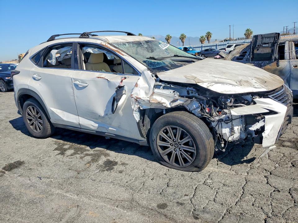 2020 Lexus Nx VIN JTJAARBZ6L5010294 COPART salvage auction — ROLLOVER, CA - DIS/DLR/EXP ONLY CLEAN TITLE, sold $2,500 on 2026-07-30 (photo 4)