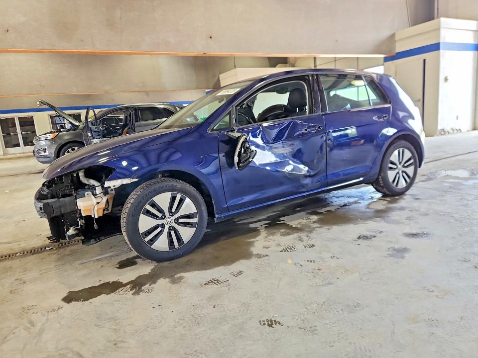 2019 Volkswagen E-golf VIN WVWKR7AU1KW910684 COPART salvage auction — SIDE, Salvage Title, sold $4,250 on 2026-08-07 (photo 1)