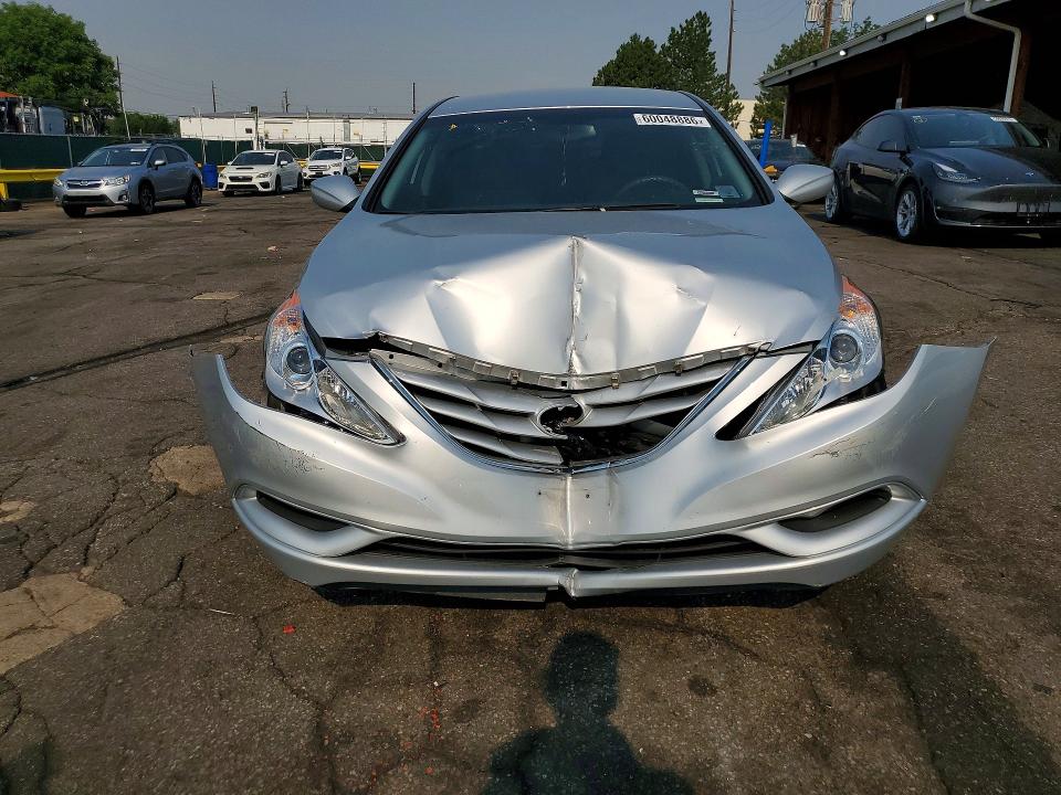 2012 Hyundai Sonata VIN 5NPEB4AC7CH376153 COPART salvage auction — FRONT END, Co - Salvage Title, sold $1,150 on 2026-08-20 (photo 5)