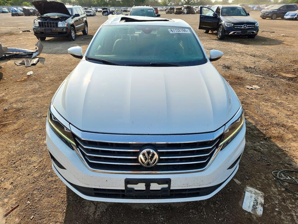 2021 Volkswagen Passat VIN 1VWSA7A33MC003029 COPART salvage auction — REAR END, Il - Salvage Certificate, sold $3,950 on 2026-08-25 (photo 5)