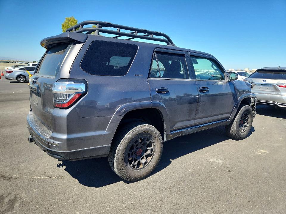 2020 Toyota 4runner VIN JTEBU5JR5L5816034 COPART salvage auction — FRONT END, Ca - Salvage Certificate, sold $8,000 on 2026-07-27 (photo 3)