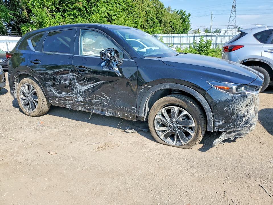 2024 Mazda Cx-5 VIN JM3KFBCL1R0484371 COPART salvage auction — SIDE, ON - PERMIT NO BRAND - UNFIT, sold $12,800 on 2026-07-28 (photo 4)