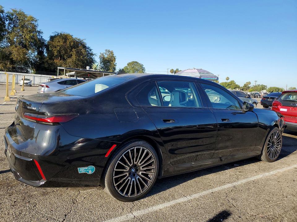 2024 BMW I7 VIN WBY43EJ00RCT10096 COPART salvage auction — FRONT END, Id - Salvage Certificate Of Title, sold $37,250 on 2026-09-22 (photo 3)