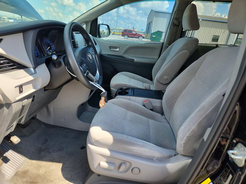 2018 Toyota Sienna VIN 5TDKZ3DC7JS959852 COPART salvage auction — WATER/FLOOD, OK - CERT OF TITLE-SALVAGE FLOOD, sold $175 on 2026-07-29 (photo 7)