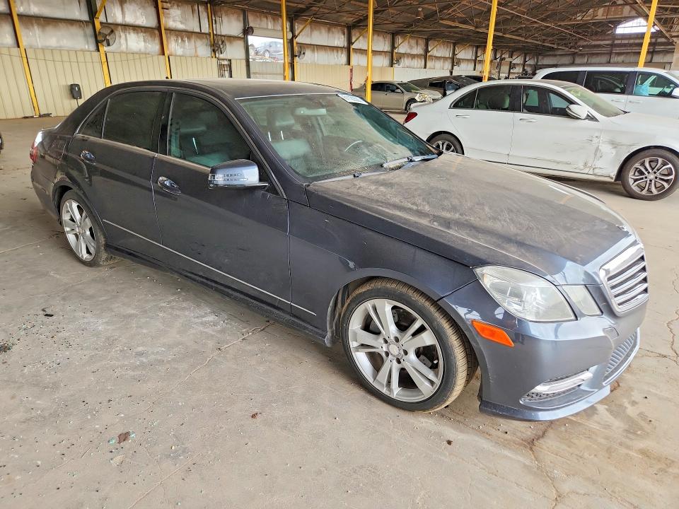 2013 Mercedes-benz E-class VIN WDDHF5KB6DA707686 COPART salvage auction — MINOR DENT/SCRATCHES, Az - Certificate Of Title, sold $750 on 2026-07-27 (photo 4)
