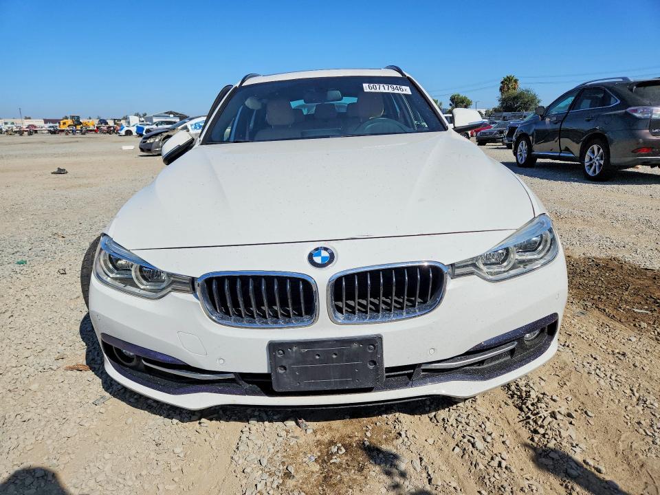 2017 BMW 3er VIN WBA8K3C38HA022500 COPART salvage auction — SIDE, Salvage Title, sold $5,200 on 2026-08-07 (photo 5)
