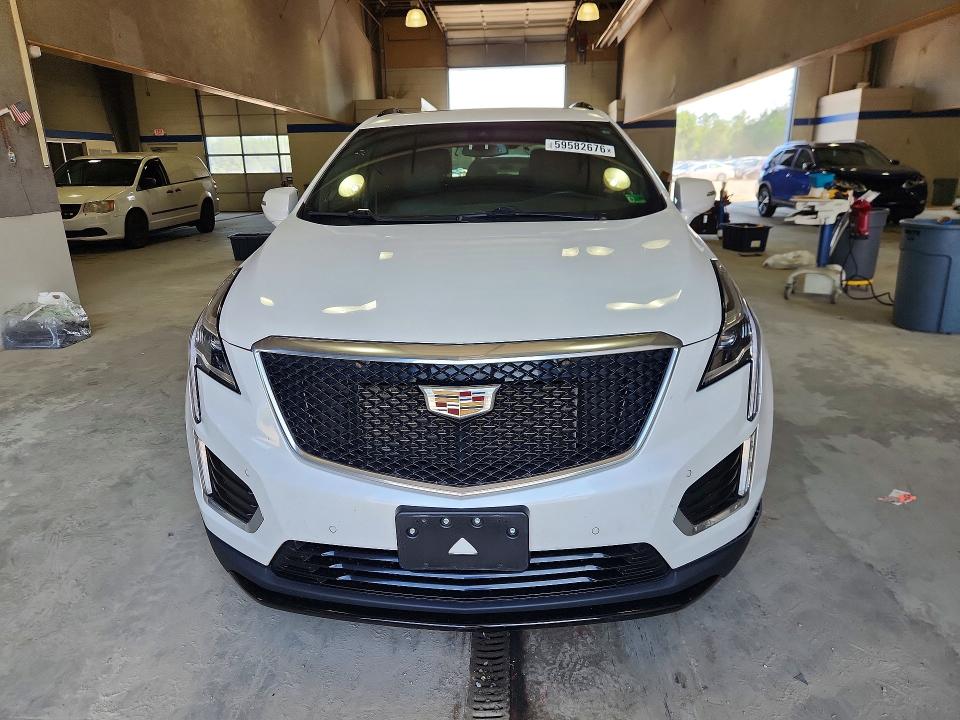 2021 Cadillac Xt5 VIN 1GYKNGRS2MZ121082 COPART salvage auction — REAR END, Va - Cert Of Title - Salvage, sold $8,400 on 2026-08-14 (photo 5)
