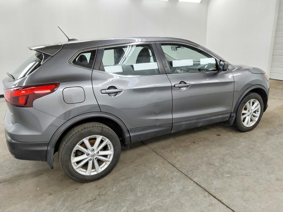 2017 Nissan Rogue sport VIN JN1BJ1CR9HW115858 COPART salvage auction — MECHANICAL, IL - CERTIFICATE OF TITLE, sold $1,300 on 2026-07-23 (photo 3)