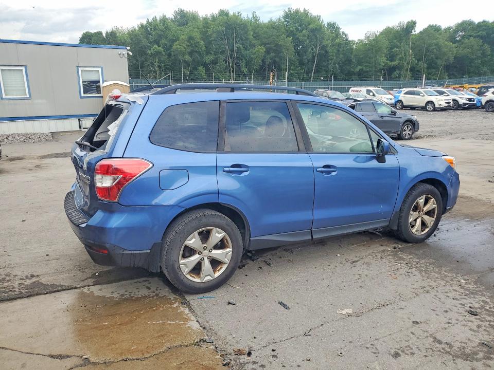 2015 Subaru Forester VIN JF2SJADC6FH820238 COPART salvage auction — REAR END, Pa - Certificate Of Salvage, sold $2 on 2026-07-29 (photo 3)