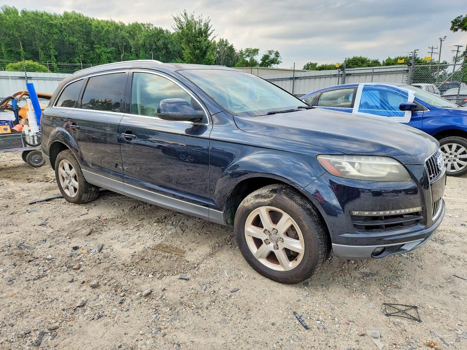 2011 Audi Q7 VIN WA1LGAFE7BD007096 COPART salvage auction — MINOR DENT/SCRATCHES, Va - Certificate Of Title, sold $375 on 2026-07-28 (photo 4)