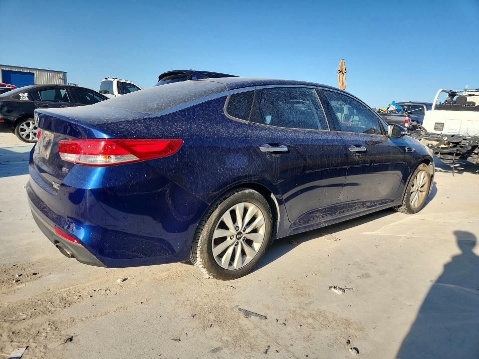 2016 Kia Optima VIN 5XXGU4L33GG083920 COPART salvage auction — MECHANICAL, Tx - Certificate Of Title, sold $175 on 2026-07-28 (photo 3)