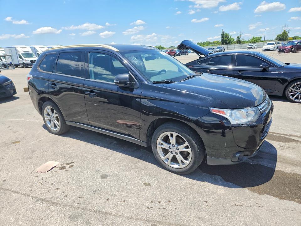 2014 Mitsubishi Outlander VIN JA4AZ3A38EZ012933 COPART salvage auction — MINOR DENT/SCRATCHES, Ne - Certificate Of Title (P), sold $900 on 2026-07-13 (photo 4)