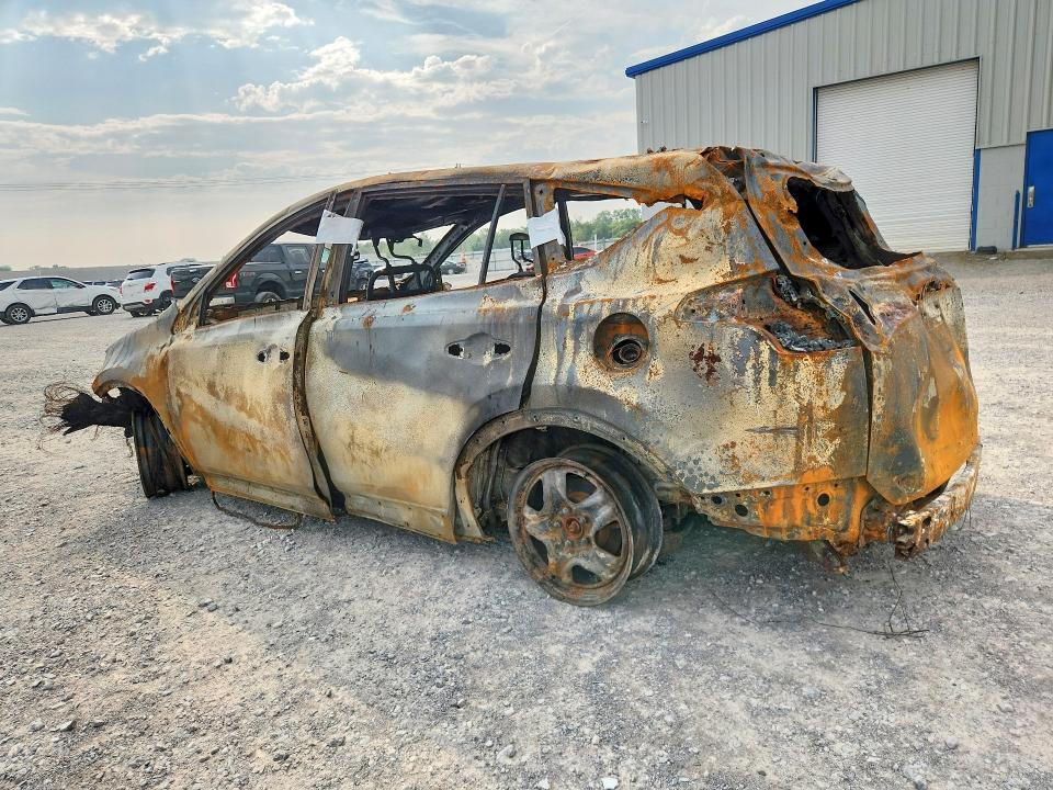 2016 Toyota Rav4 VIN JTMBFREV1GJ077450 COPART salvage auction — BURN, Ny - Mv-907A Salvage Certificate, sold $250 on 2026-07-27 (photo 2)